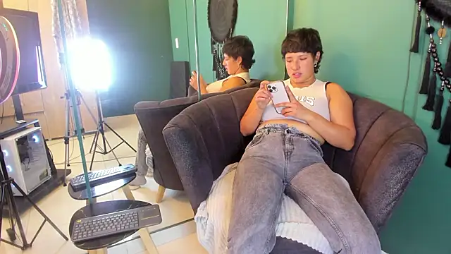 Elaine87  online show from February 28, 5:58 pm