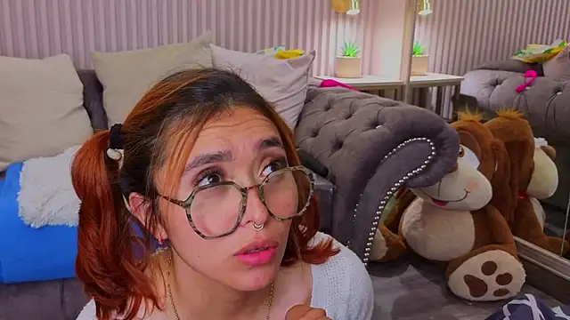 MilleyJones online show from April 11, 8:57 pm