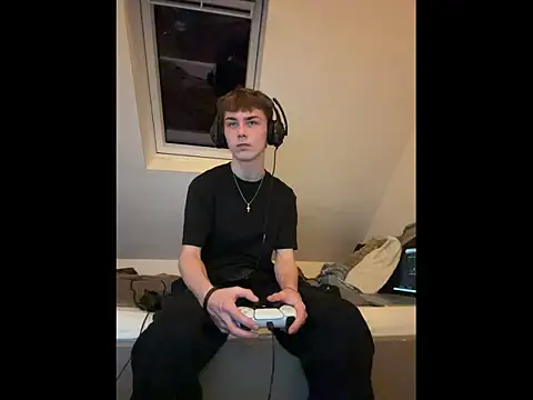 Snapshot of colar55x chatting on March 2, 6:48 pm colar55x online show from March 2, 6:48 pm