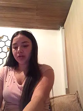 amelia hall online show from October 26, 6:19 am