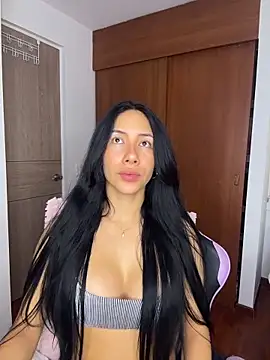 ArianaReynoldss online show from March 12, 10:21 am