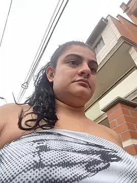 carlafox05 online show from April 8, 1:55 pm