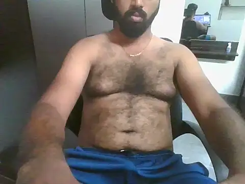 lovelyakash69 online show from October 2, 8:32 am