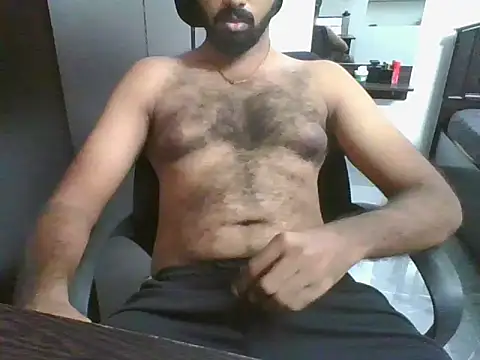 Snapshot of lovelyakash69 chatting on May 28, 9:17 am lovelyakash69 online show from May 28, 9:17 am