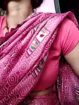 Snapshot of Soniy-Maax chatting on September 20, 8:26 am Soniy-Maax online show from September 20, 8:26 am