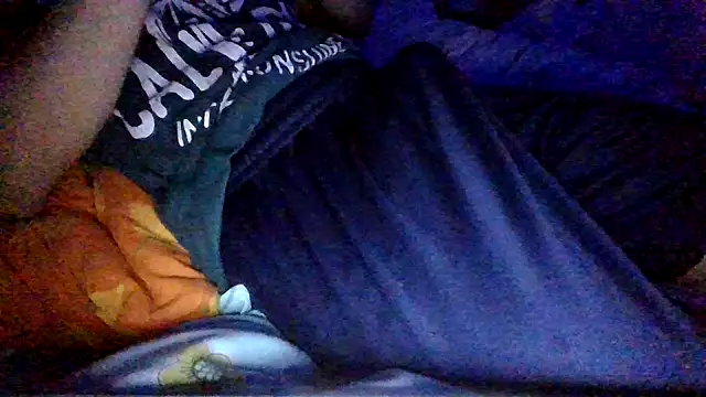 Snapshot of tipetto06 chatting on September 15, 8:42 pm tipetto06 online show from September 15, 8:42 pm