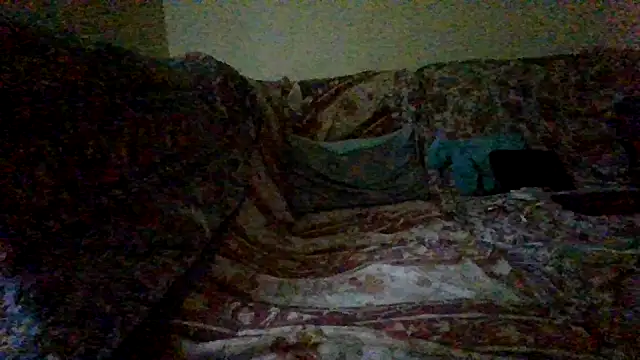 Snapshot of tipetto06 chatting on September 18, 6:59 am tipetto06 online show from September 18, 6:59 am