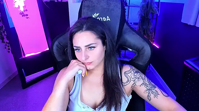 ValeriiMills online show from September 22, 3:47 pm