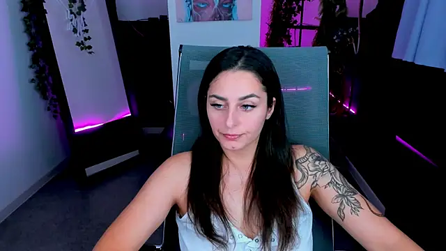 ValeriiMills online show from October 22, 2:28 pm