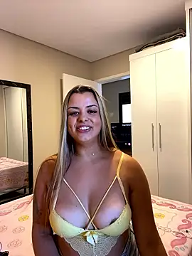 Snapshot of Patyyyy chatting on March 23, 3:49 pm Patyyyy online show from March 23, 3:49 pm