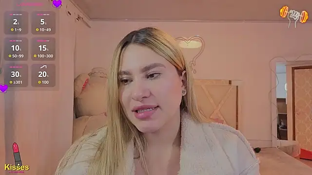 saaya tay online show from February 11, 3:11 am