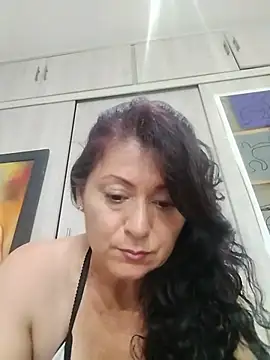 lunadicty online show from May 21, 11:34 pm