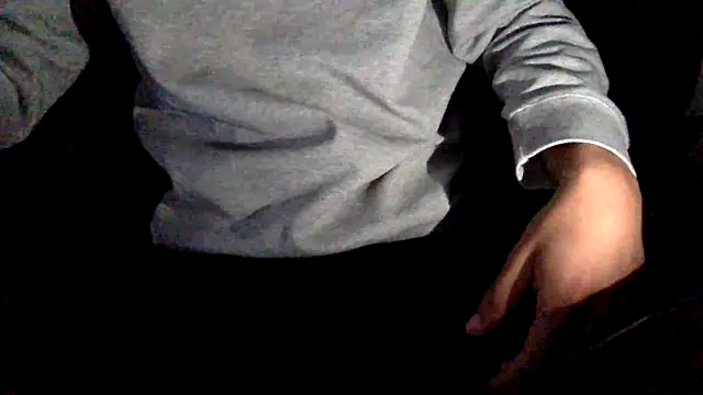 Snapshot of hornygymbro chatting on March 21, 8:08 pm hornygymbro online show from March 21, 8:08 pm