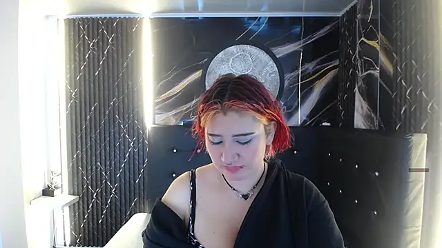 Cerecitaa02  online show from May 28, 11:35 pm