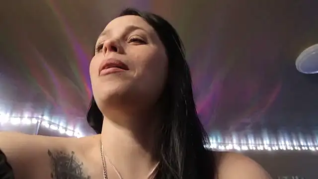 Snapshot of mavismable chatting on November 28, 4:04 am mavismable online show from November 28, 4:04 am