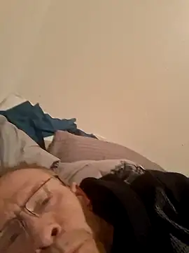 moasslicker online show from December 16, 10:09 am