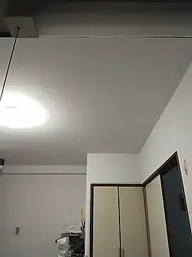 Snapshot of SunkLupus chatting on February 23, 10:29 pm SunkLupus online show from February 23, 10:29 pm