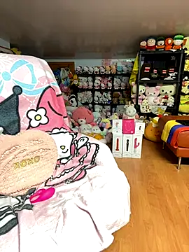 w3tkittty online show from October 16, 11:06 pm