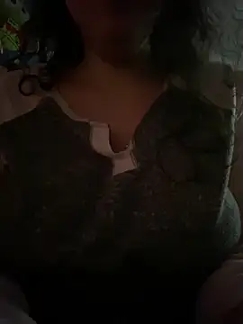 Snapshot of w3tkittty chatting on December 23, 5:27 am w3tkittty online show from December 23, 5:27 am