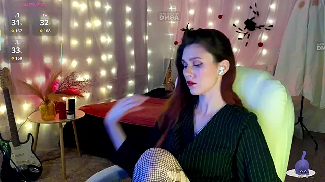 Snapshot of KatrinRayJoy chatting on October 25, 2:24 pm KatrinRayJoy online show from October 25, 2:24 pm