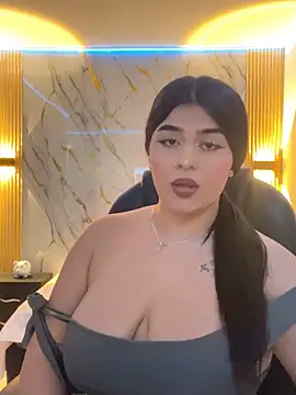 Snapshot of Kariina__69 chatting on December 20, 3:13 am Kariina 69 online show from December 20, 3:13 am