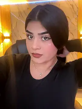 Snapshot of Kariina__69 chatting on January 15, 1:43 am Kariina 69 online show from January 15, 1:43 am