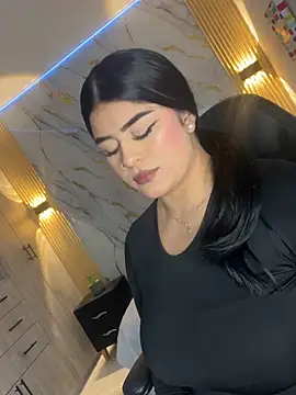 Snapshot of Kariina__69 chatting on February 25, 12:53 am Kariina 69 online show from February 25, 12:53 am