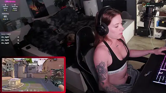 Horny Makima online show from September 24, 12:08 pm