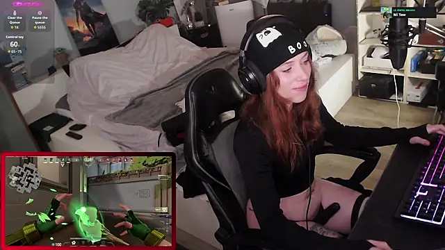 Horny Makima online show from October 24, 9:17 am