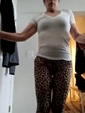 Snapshot of sexiebabi chatting on March 1, 4:53 pm sexiebabi online show from March 1, 4:53 pm