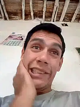 Lunailuminada online show from October 11, 9:24 pm