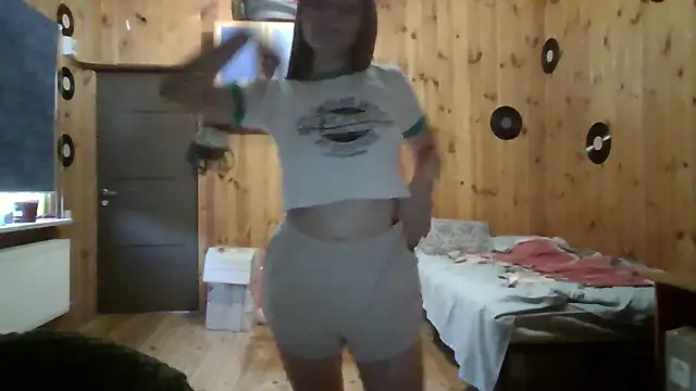 Little shygirl online show from September 9, 4:06 pm