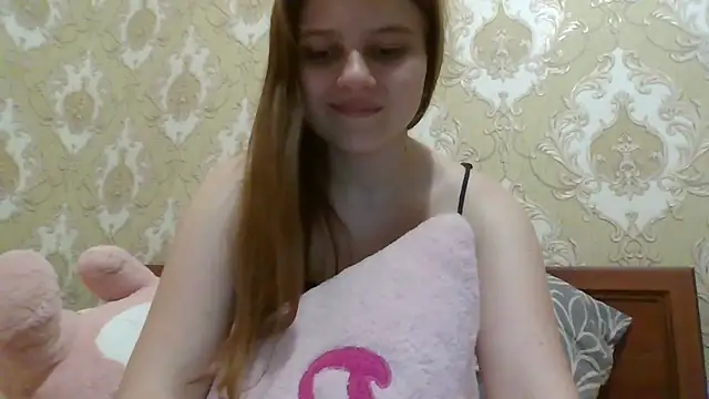 Little shygirl online show from January 7, 11:45 am