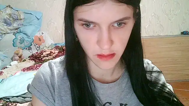Snapshot of Casey_Jeannie chatting on April 19, 9:50 pm Casey Jeannie online show from April 19, 9:50 pm