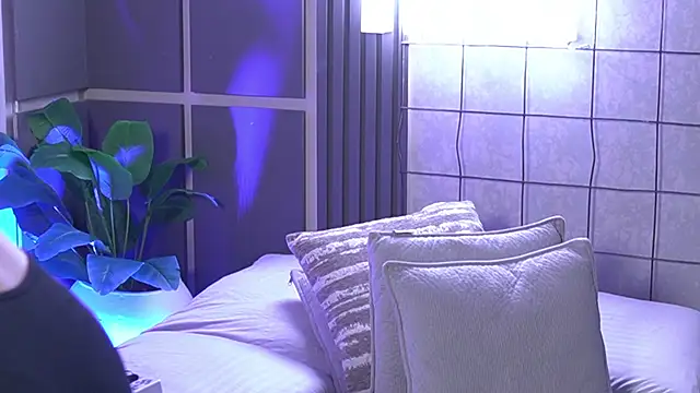 Susan wall online show from October 6, 12:57 pm