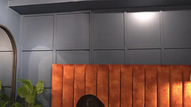 Susan wall online show from March 26, 1:17 pm