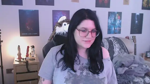 GothSuccubusBabe online show from September 14, 4:50 pm