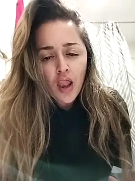 Snapshot of IvannaDivina chatting on March 21, 9:12 pm IvannaDivina online show from March 21, 9:12 pm