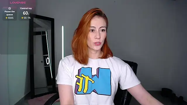 Snapshot of ANASTASIA_DOLL8 chatting on November 25, 12:32 am ANASTASIA DOLL8 online show from November 25, 12:32 am