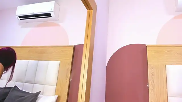 ZoeMorris online show from October 2, 11:39 am