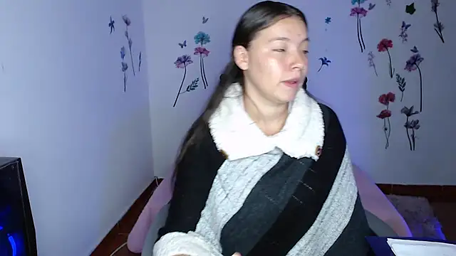 Snapshot of mariaana__222 chatting on February 20, 5:59 am mariaana 222 online show from February 20, 5:59 am