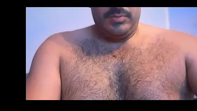 CloudyMuscleBeefy online show from September 10, 2:11 am