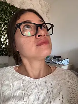 kate rabittsex online show from March 11, 1:45 pm