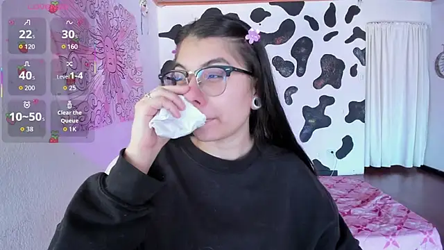 abbie jensen  online show from September 20, 8:21 pm