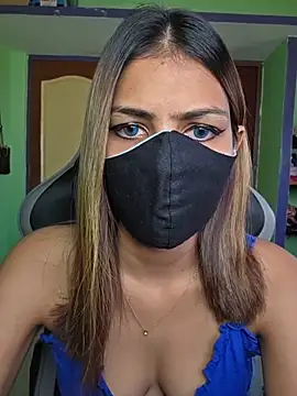 Isha Sax online show from April 3, 5:38 am