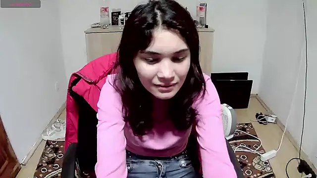 MalloryMyers online show from December 1, 8:36 pm