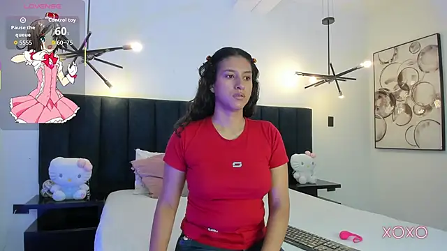 niia7 online show from December 20, 7:32 pm