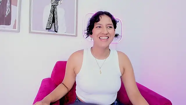 Snapshot of niia7 chatting on June 21, 7:05 pm niia7 online show from June 21, 7:05 pm