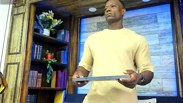 MarcusBlack  online show from July 11, 11:35 am