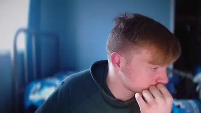 Snapshot of lustylyndon chatting on February 23, 6:16 pm lustylyndon online show from February 23, 6:16 pm